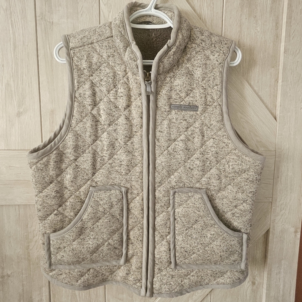 Simply Southern Taupe Quilted Fleece Vest - Size M